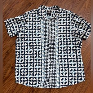 Daniel Cremieux Navy and White Geometric Men's Shirt